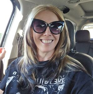 Meet your Posher, Wendy